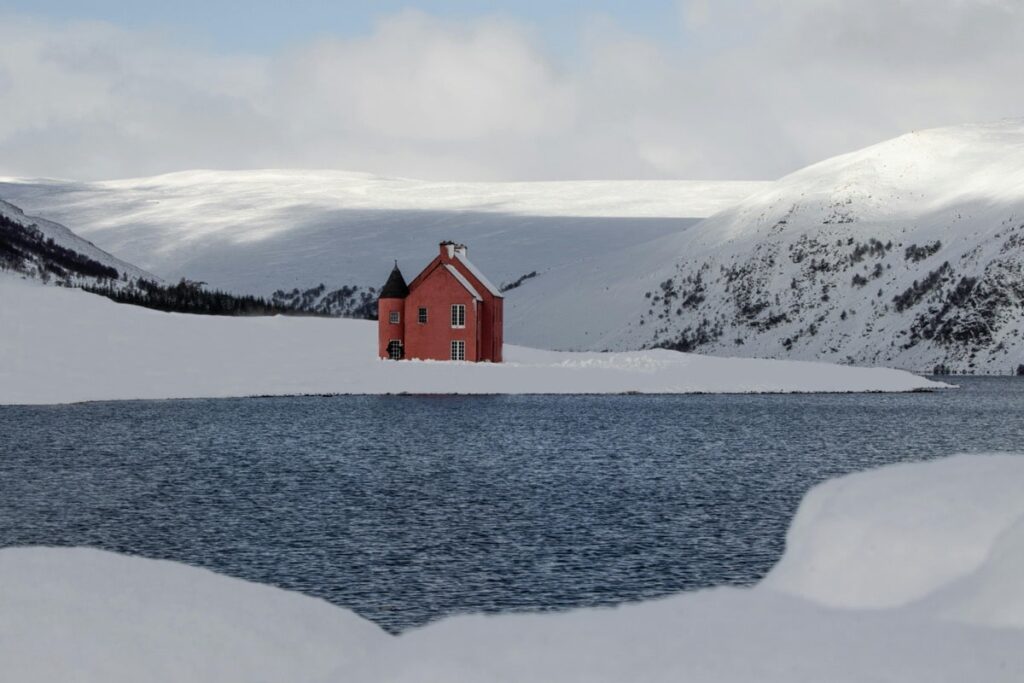 Schottische Landschaft im Winter